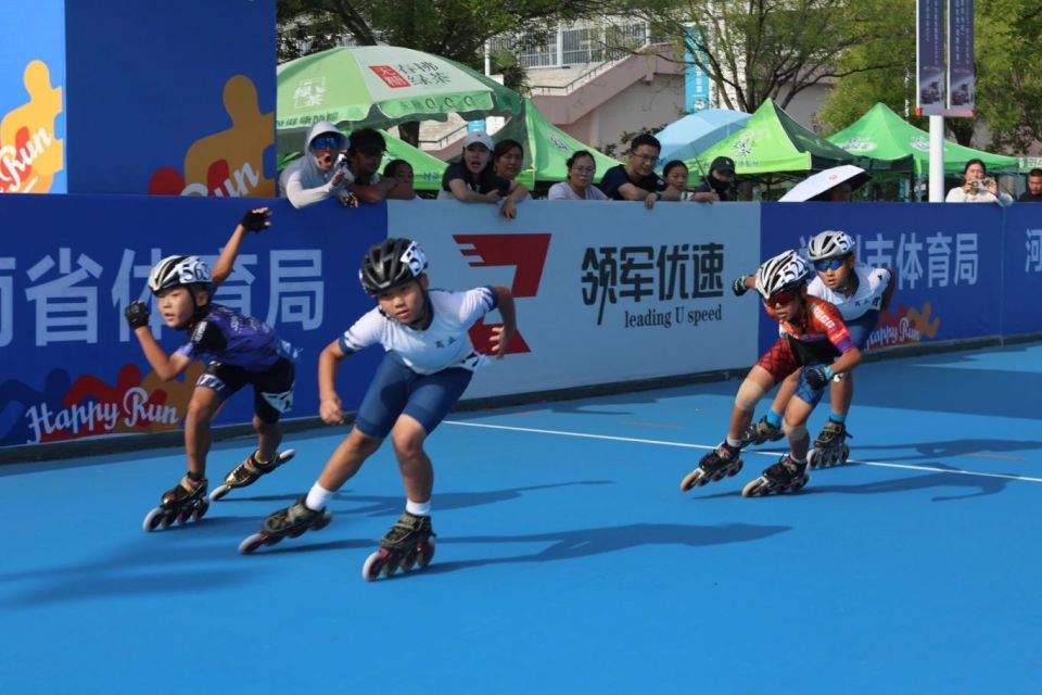 背后, 数汗水与泪, AA