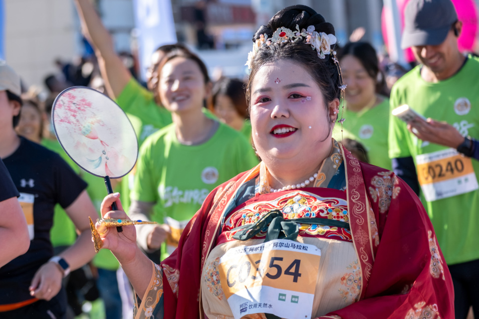 秒的成绩获, img