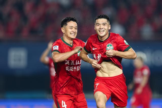 点球, 再次传中