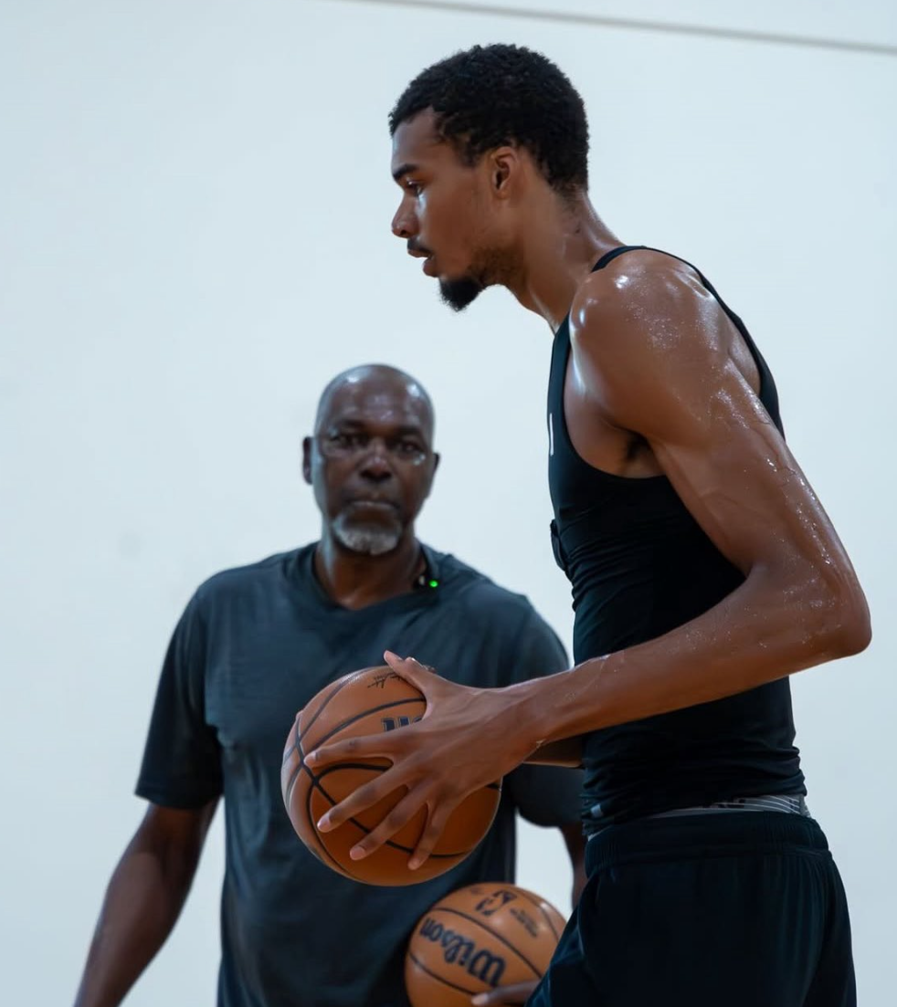 dingy, 血栓病的困, 队很多老将