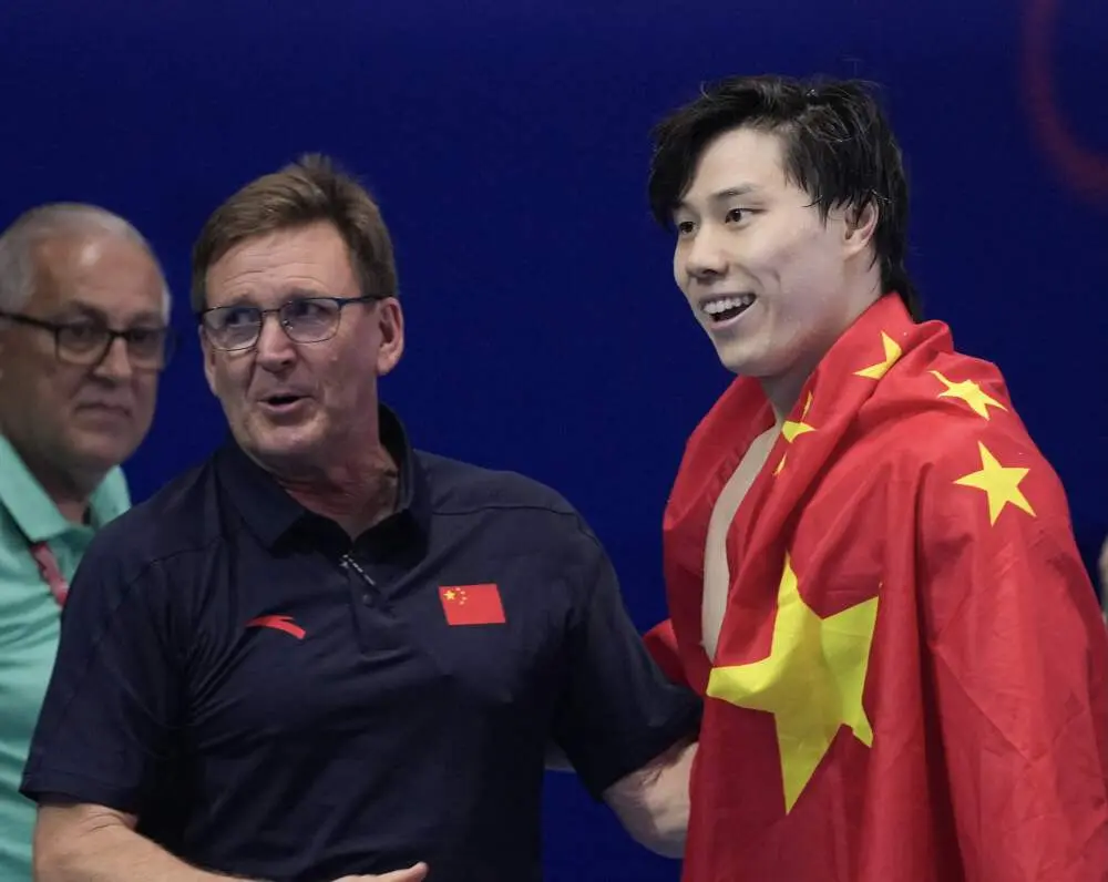 徐嘉余, 而在全运赛, 覃海洋